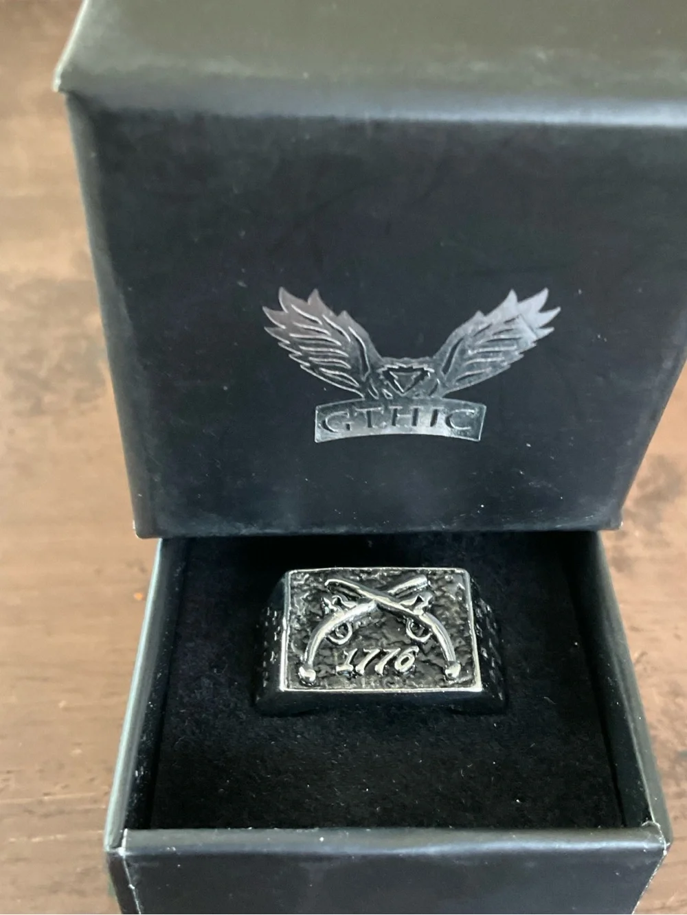 Gothic Men’s Silver 2 Pistol Ring Size 11 New in Box